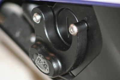 Chránič motoru, pravá strana, Yamaha R6 '08-, černý